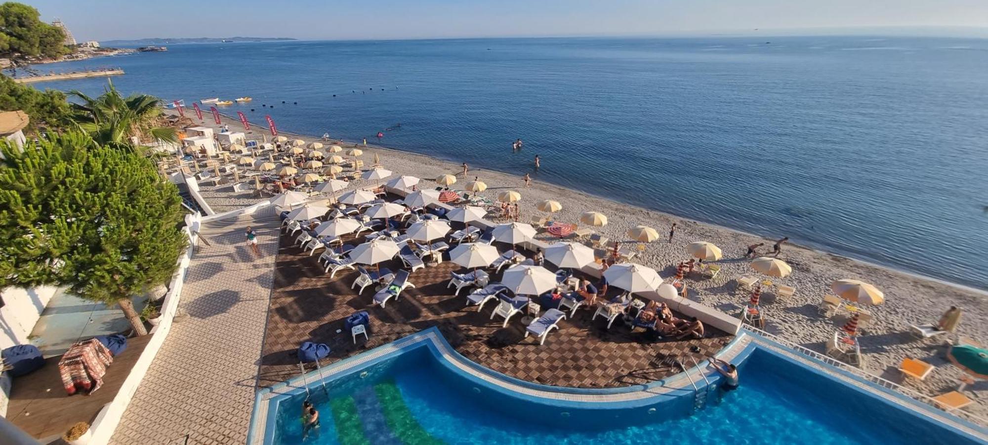 Sea&Sun&Sand Luxury Apartment In Durres Bagian luar foto